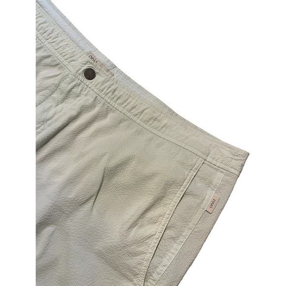 Onia The Calder 7.5” Nylon Swim Shorts Drawstrings Men's Size 40 Pale Seersucker - Picture 3 of 7